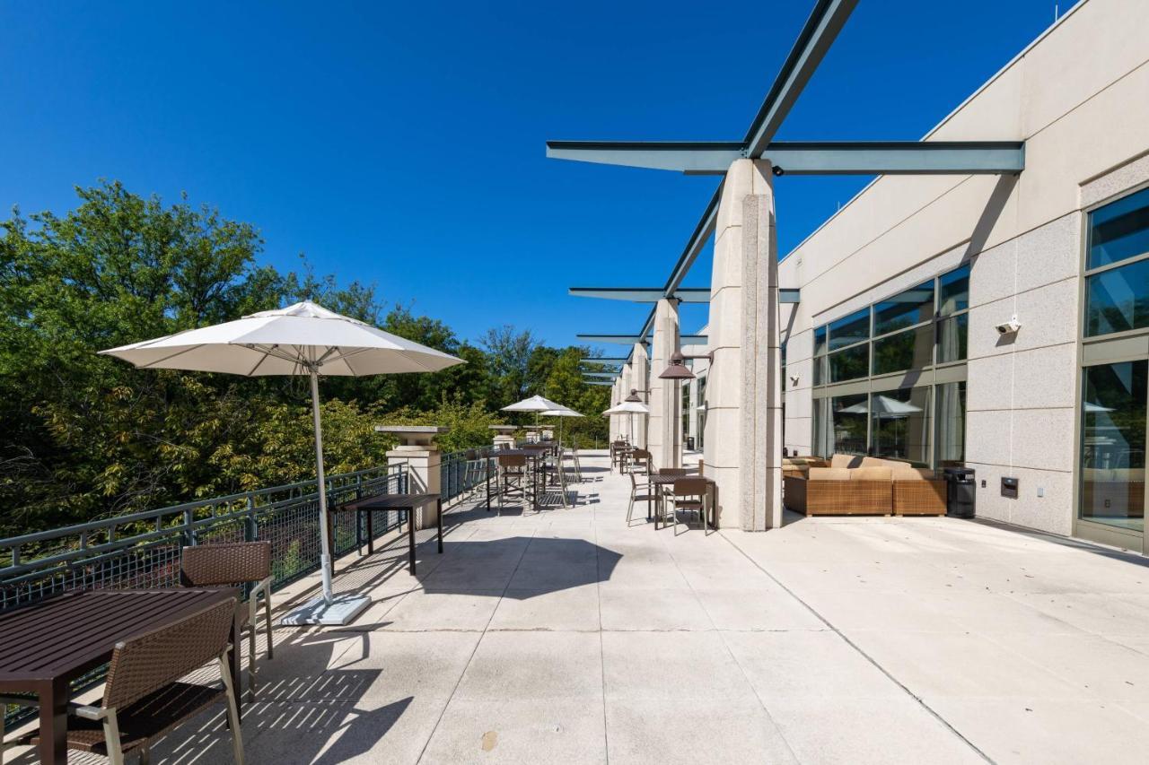 Bethesda North Marriott Hotel & Conference Center Exterior photo