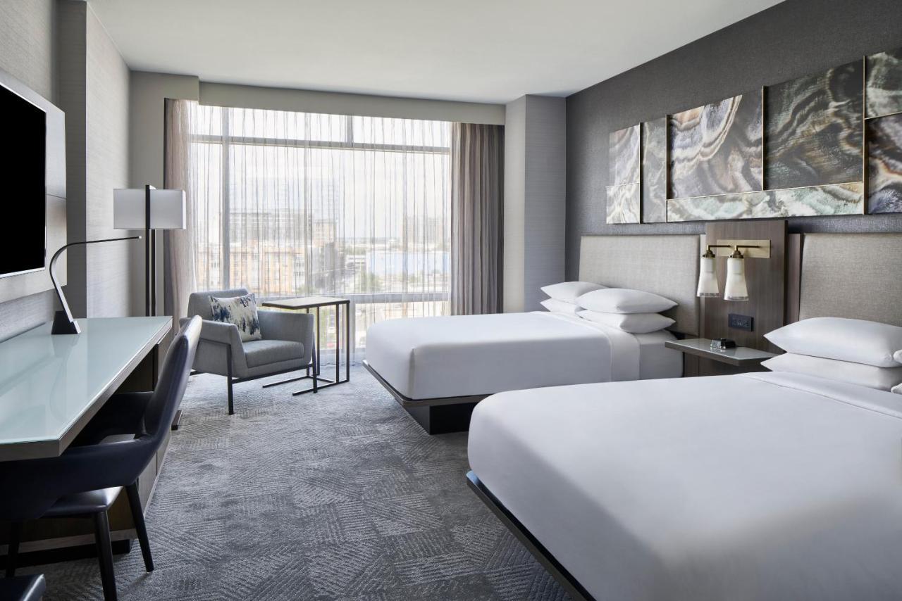 Bethesda North Marriott Hotel & Conference Center Exterior photo
